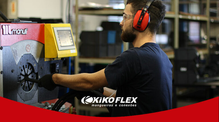 Manutenção em Máquinas de Prensagem—Banner