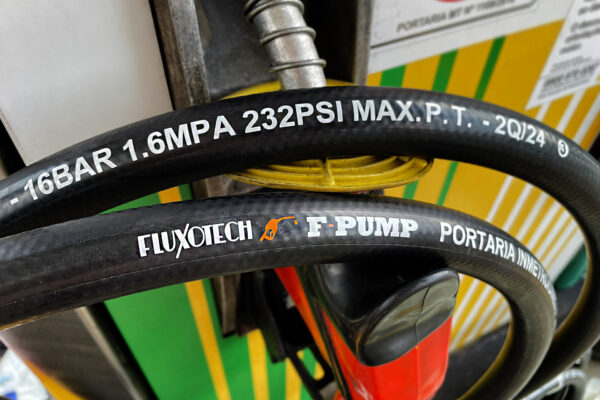 Mangueira-de-Abastecimento-de-Combustivel-Fuel-Hose-F-Pump-Hennings-600×400